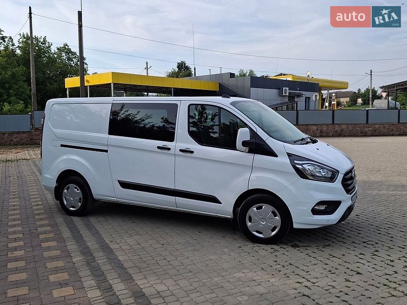 Грузопассажирский фургон Ford Transit Custom 2019 в Хоросткове
