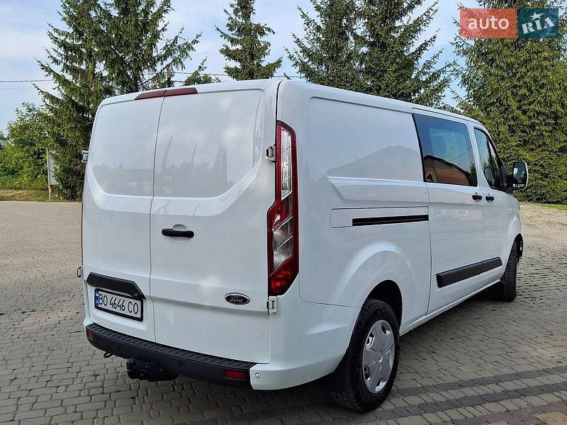 Грузопассажирский фургон Ford Transit Custom 2019 в Хоросткове