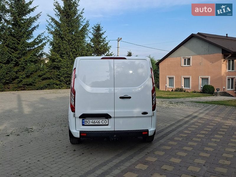 Грузопассажирский фургон Ford Transit Custom 2019 в Хоросткове