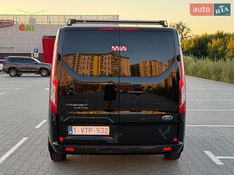 Вантажний фургон Ford Transit Custom 2019 в Ірпені