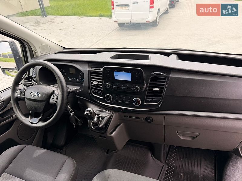 Вантажний фургон Ford Transit Custom 2022 в Києві