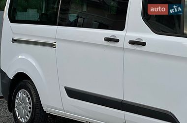 Минивэн Ford Transit Custom 2015 в Самборе