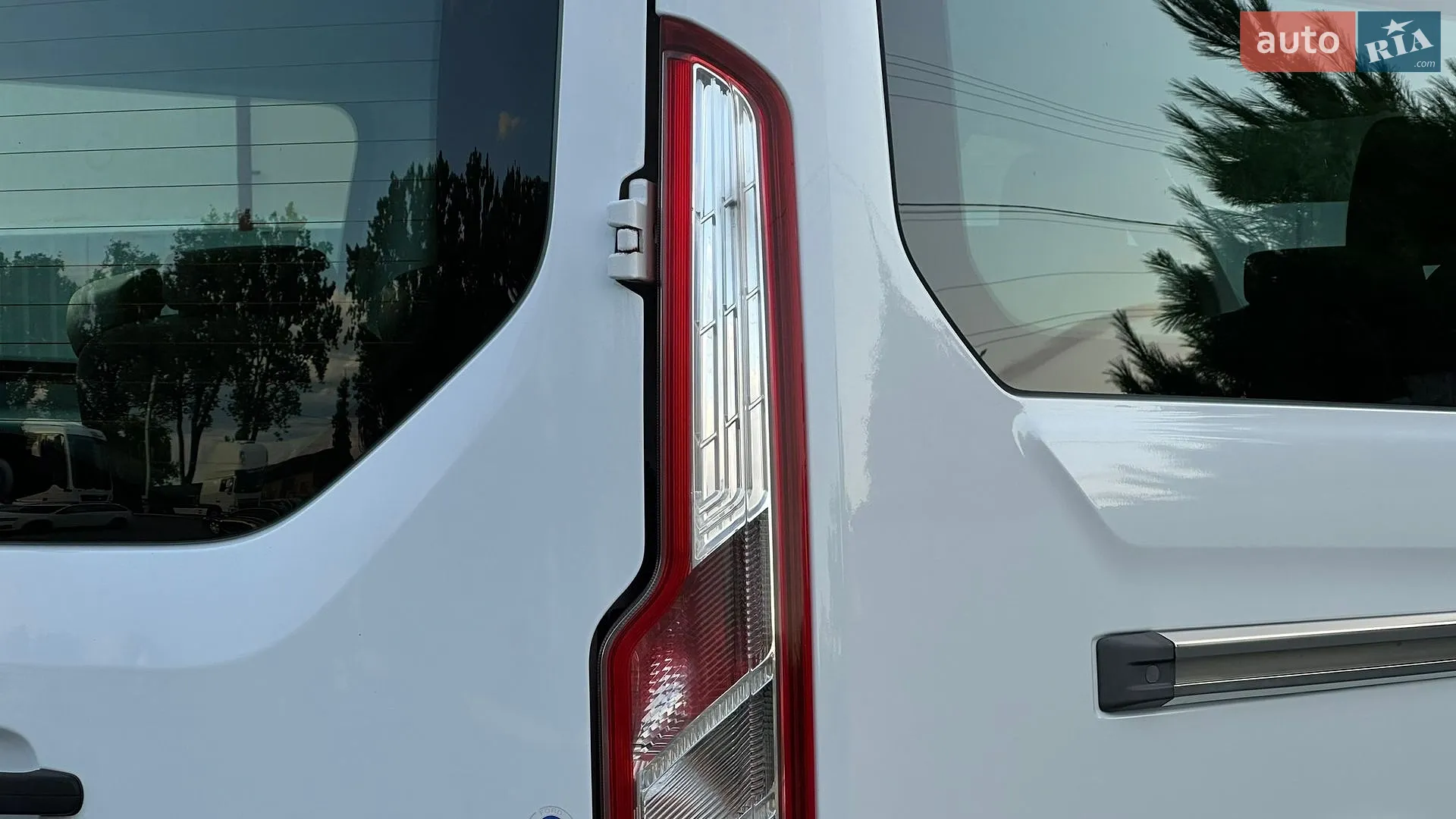 2015 Ford Transit Connect - мініатюра 29