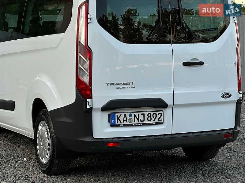 Минивэн Ford Transit Custom 2015 в Самборе