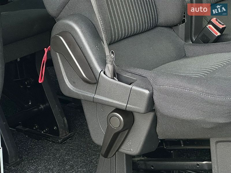 Минивэн Ford Transit Custom 2015 в Самборе