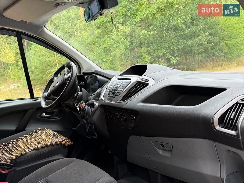 Мінівен Ford Transit Custom 2014 в Малині