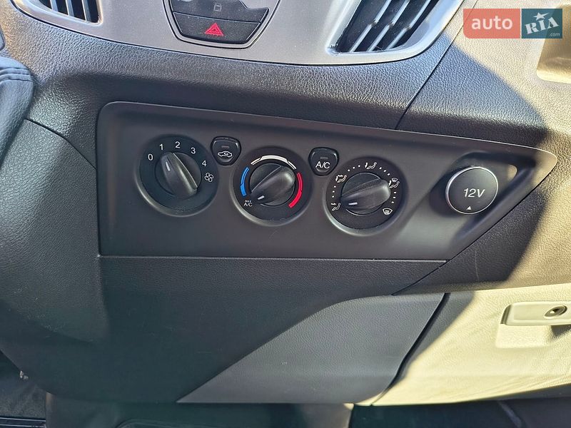 Грузовой фургон Ford Transit Custom 2016 в Дубно фото 15 Грузовой фургон Ford Transit Custom 2016 в Дубно