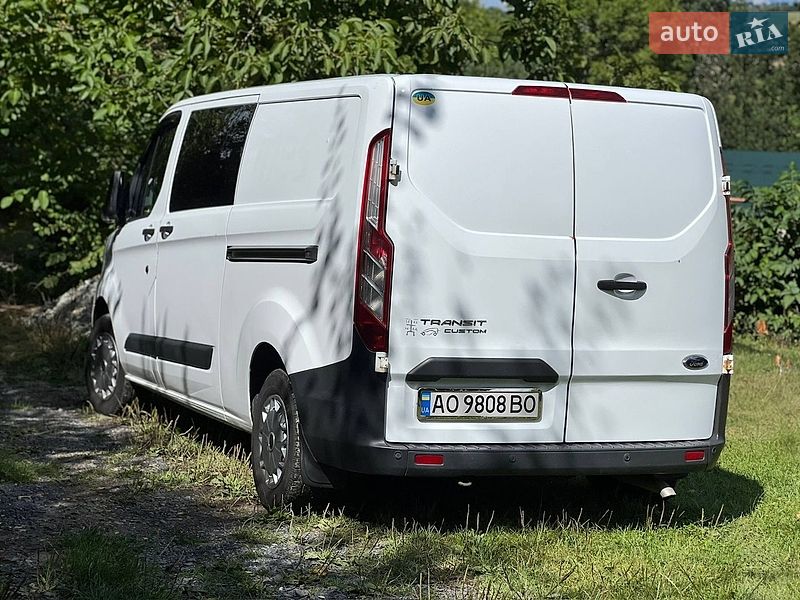 Минивэн Ford Transit Custom 2016 в Виноградове фото 5 Минивэн Ford Transit Custom 2016 в Виноградове