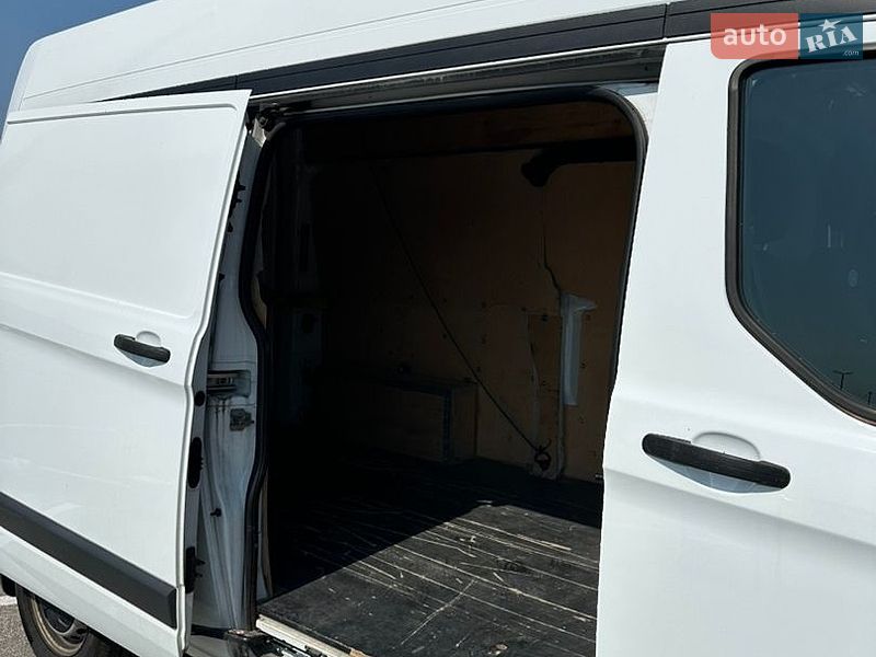 Грузовой фургон Ford Transit Custom 2017 в Киеве