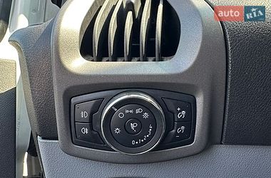 Грузовой фургон Ford Transit Custom 2017 в Киеве