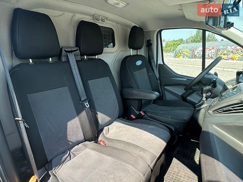 Грузовой фургон Ford Transit Custom 2017 в Киеве