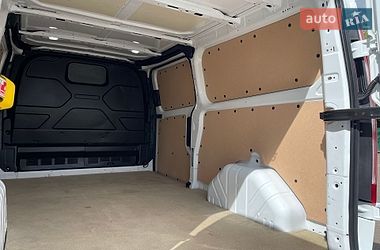 Вантажний фургон Ford Transit Custom 2023 в Дубні