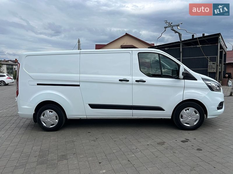Вантажний фургон Ford Transit Custom 2018 в Бродах