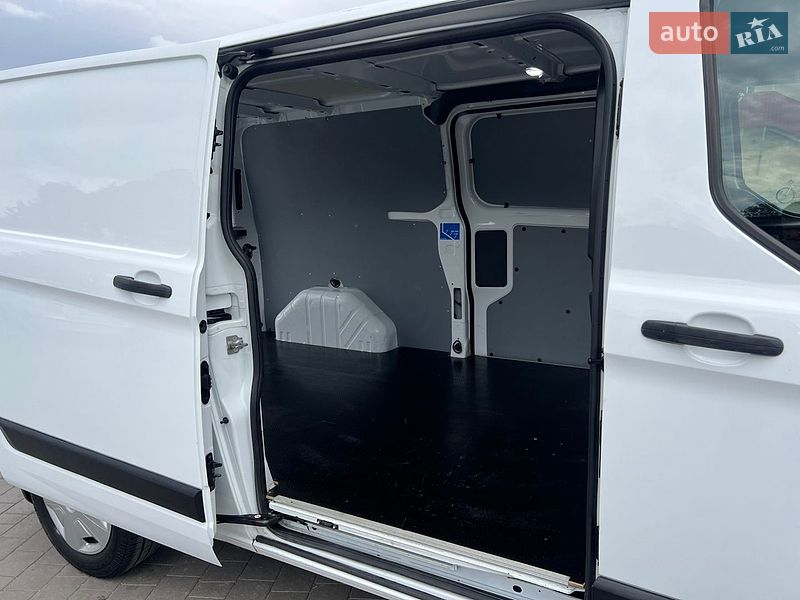 Вантажний фургон Ford Transit Custom 2018 в Бродах