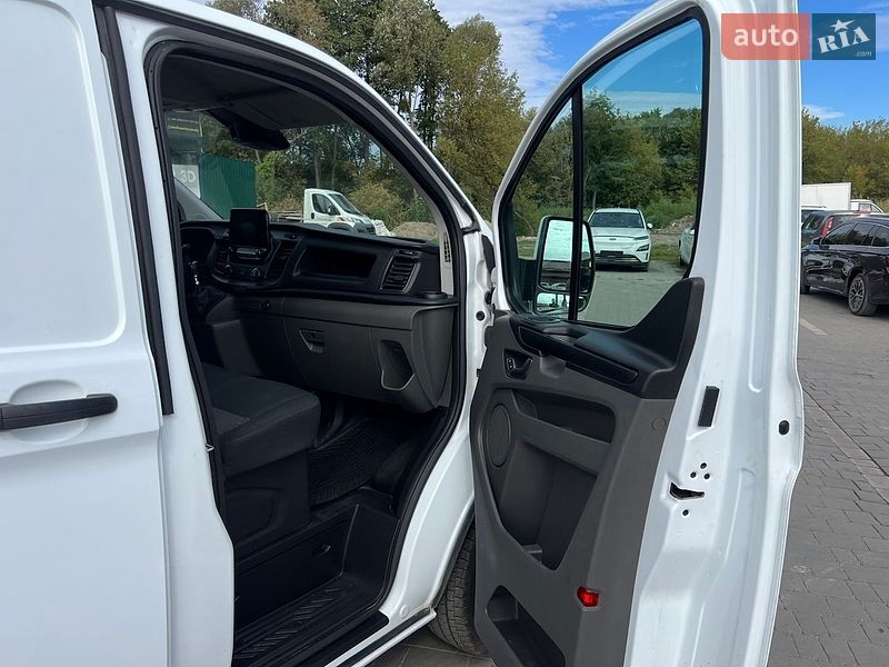 Вантажний фургон Ford Transit Custom 2018 в Бродах