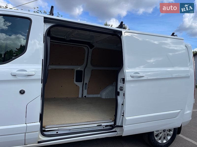 Грузовой фургон Ford Transit Custom 2023 в Дубно