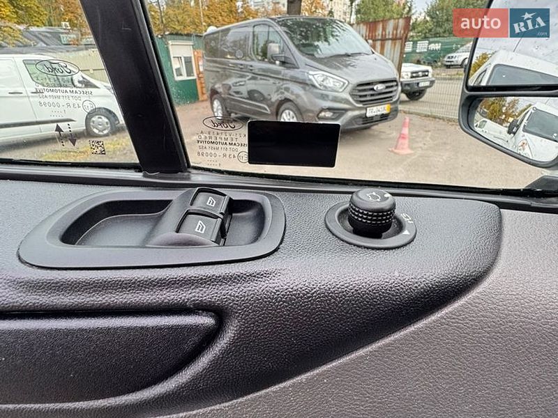 Грузовой фургон Ford Transit Custom 2021 в Киеве
