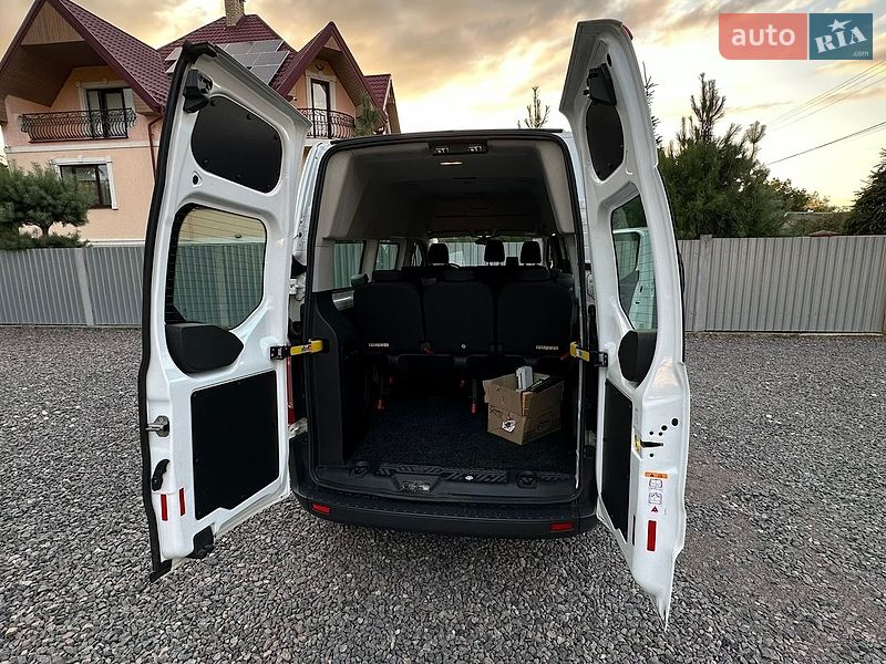 Минивэн Ford Transit Custom 2015 в Самборе