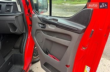 Вантажний фургон Ford Transit Custom 2018 в Рівному