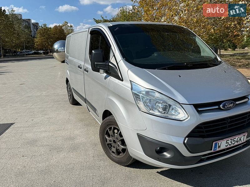 Вантажний фургон Ford Transit Custom 2017 в Одесі Вантажний фургон Ford Transit Custom 2017 в Одесі