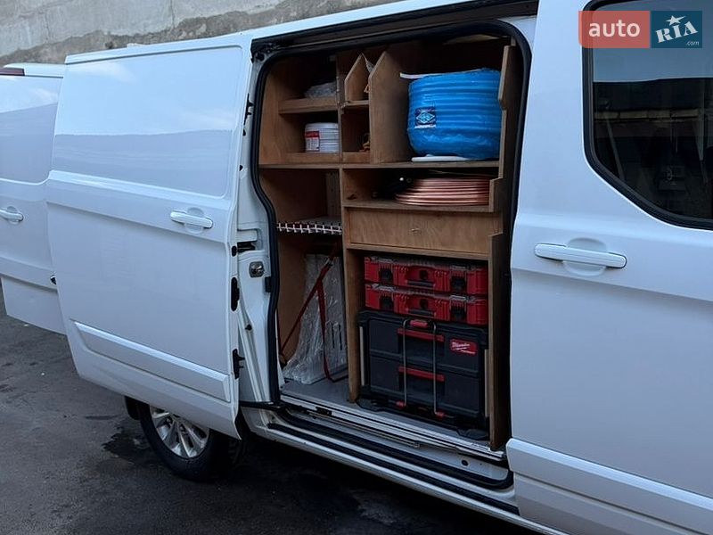 Микроавтобус грузовой (до 3,5т) Ford Transit Custom 2020 в Киеве