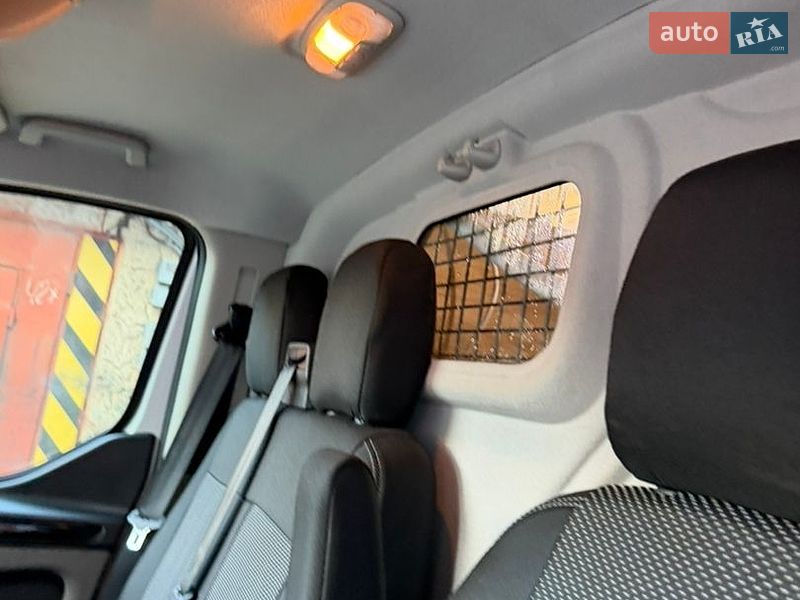 Микроавтобус грузовой (до 3,5т) Ford Transit Custom 2020 в Киеве