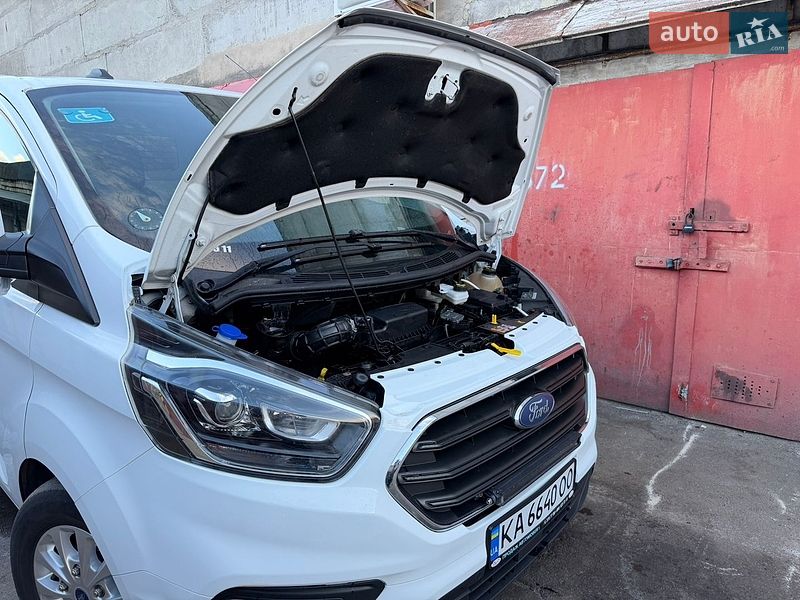 Микроавтобус грузовой (до 3,5т) Ford Transit Custom 2020 в Киеве