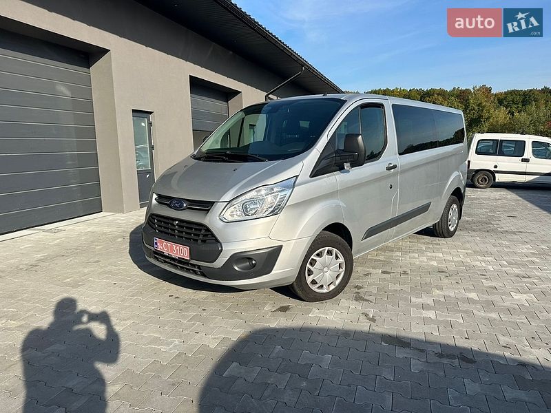 Минивэн Ford Transit Custom 2016 в Калуше