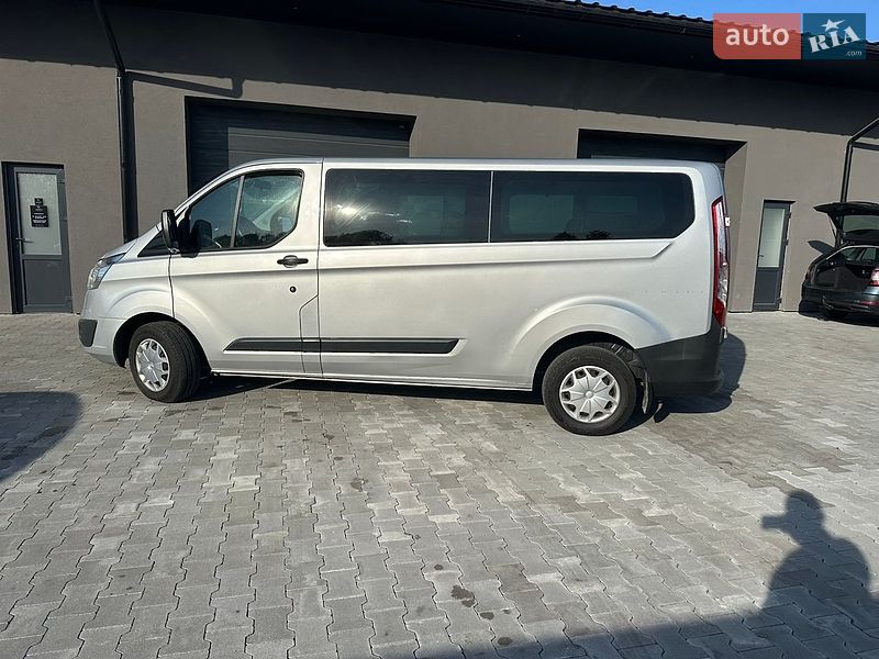 Минивэн Ford Transit Custom 2016 в Калуше