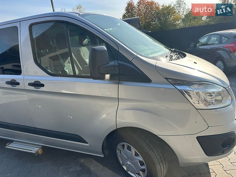 Минивэн Ford Transit Custom 2016 в Калуше