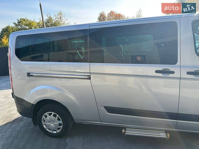 Минивэн Ford Transit Custom 2016 в Калуше