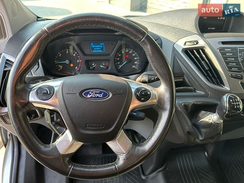 Минивэн Ford Transit Custom 2016 в Калуше