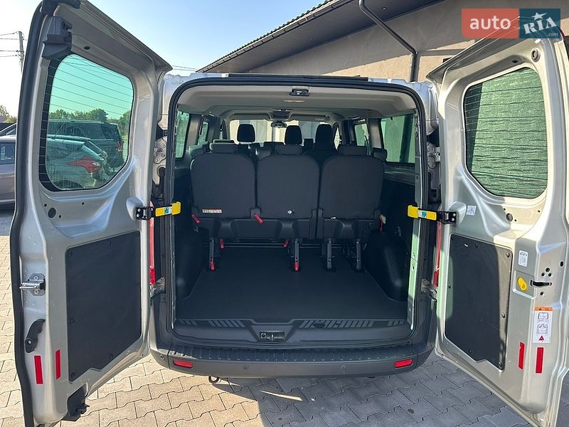 Минивэн Ford Transit Custom 2016 в Калуше