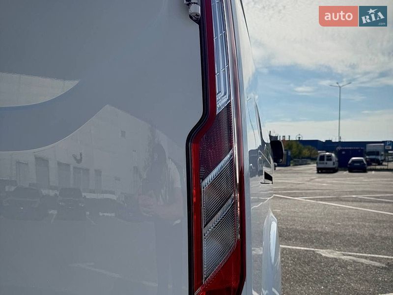 Грузовой фургон Ford Transit Custom 2019 в Киеве