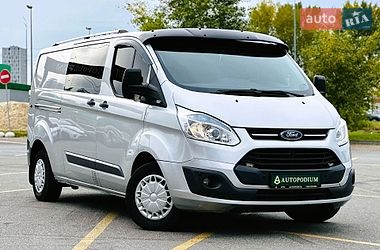 Вантажний фургон Ford Transit Custom 2015 в Києві