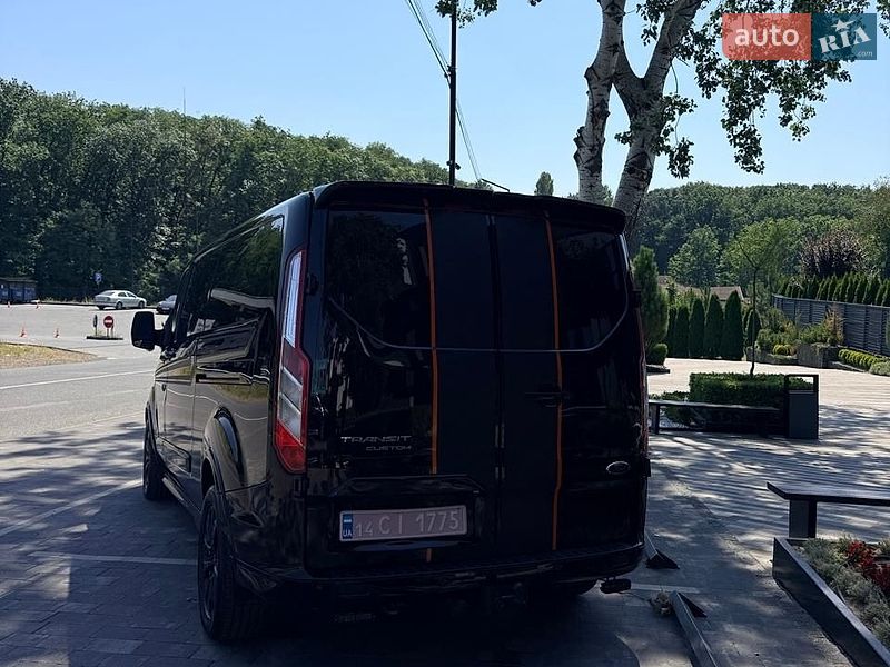 Мінівен Ford Transit Custom 2020 в Ужгороді