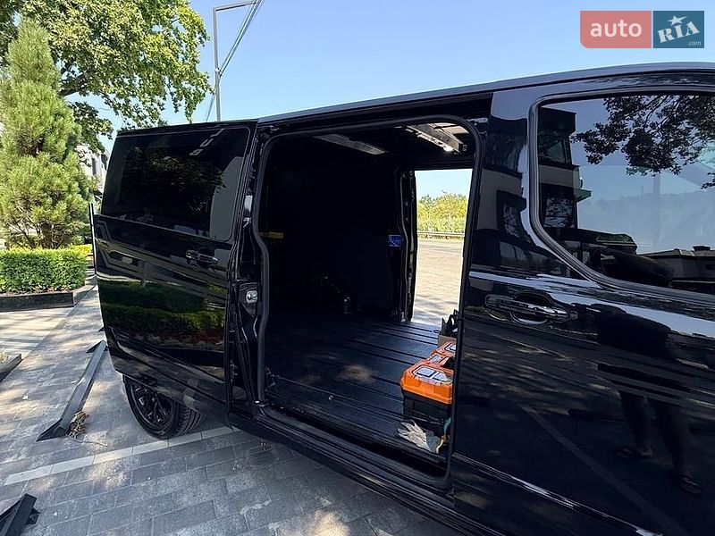 Мінівен Ford Transit Custom 2020 в Ужгороді