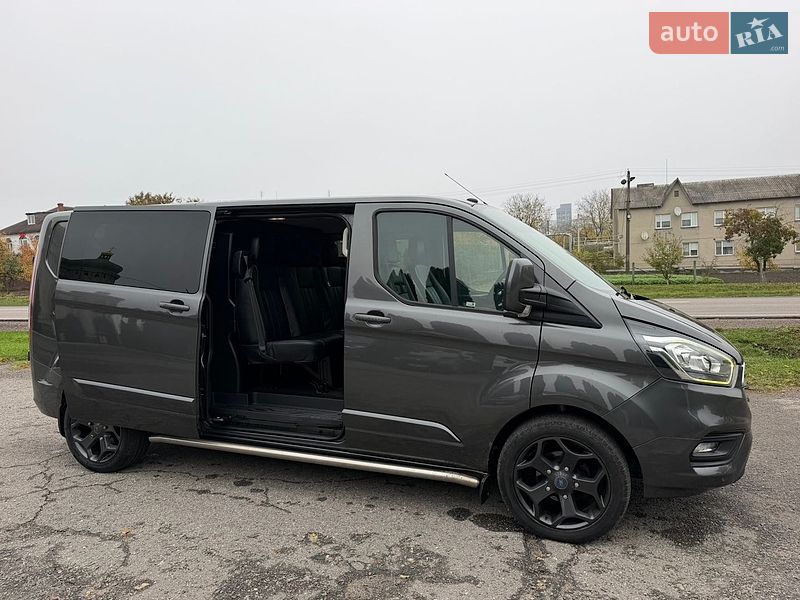 Вантажопасажирський фургон Ford Transit Custom 2019 в Дубні