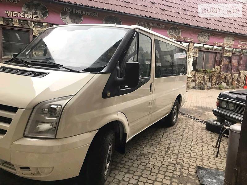 Ford Transit пасс.