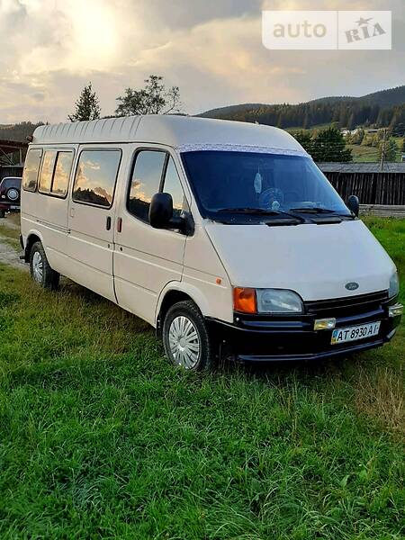 Ford Transit пасс.