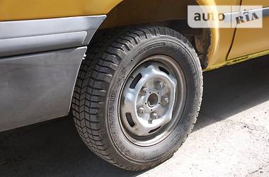Грузовой фургон Ford Transit 2006 в 