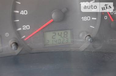 Грузовой фургон Ford Transit 2006 в 