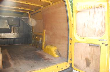 Грузовой фургон Ford Transit 2006 в 