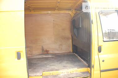 Грузовой фургон Ford Transit 2006 в 
