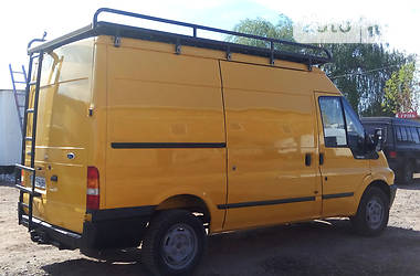 Грузовой фургон Ford Transit 2006 в 