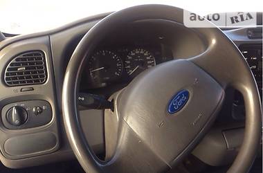 Грузопассажирский фургон Ford Transit 2002 в Киеве