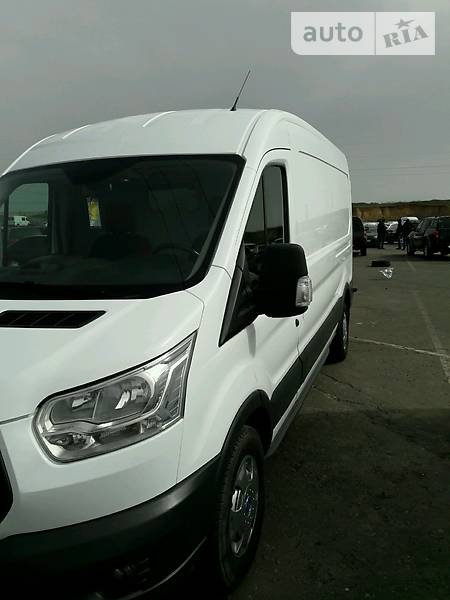 Вантажопасажирський фургон Ford Transit 2015 в Одесі