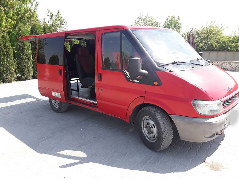 Грузопассажирский фургон Ford Transit 2004 в Тернополе