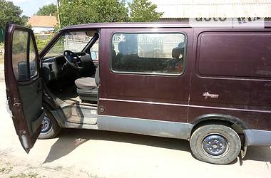 Грузопассажирский фургон Ford Transit 1992 в Николаеве