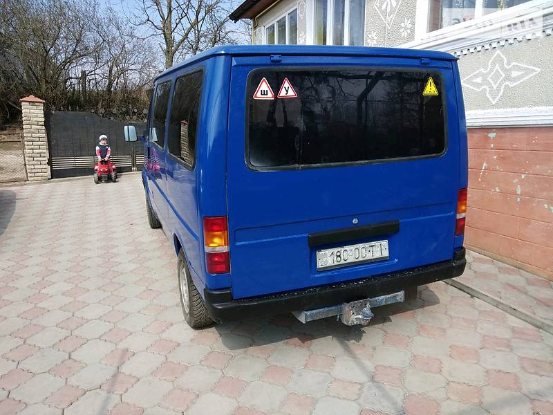 Минивэн Ford Transit 1987 в Козове